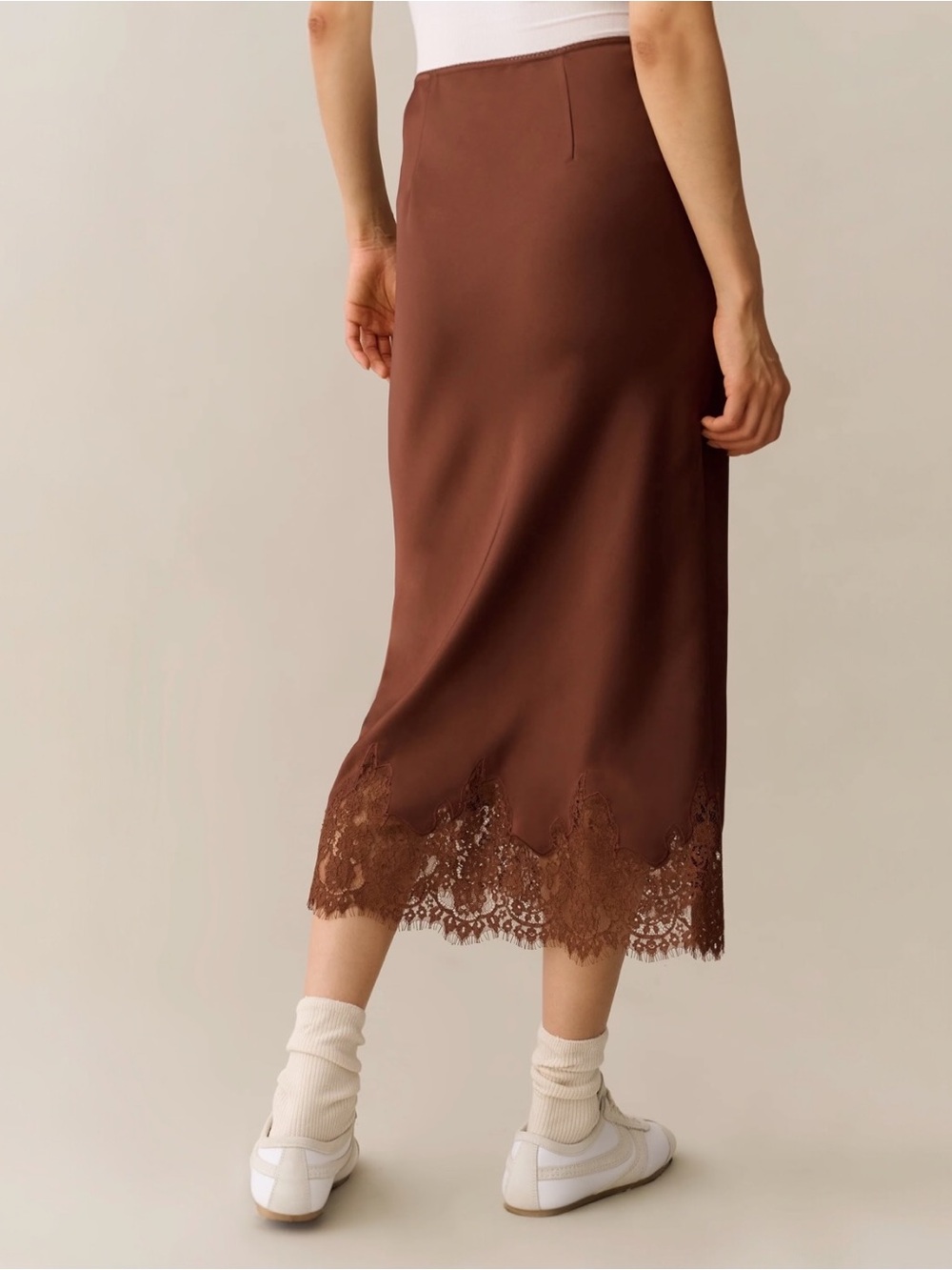 NWT Few Moda x You Avery Brown Lace Trim Midi Skirt XS - Picture 2 of 7